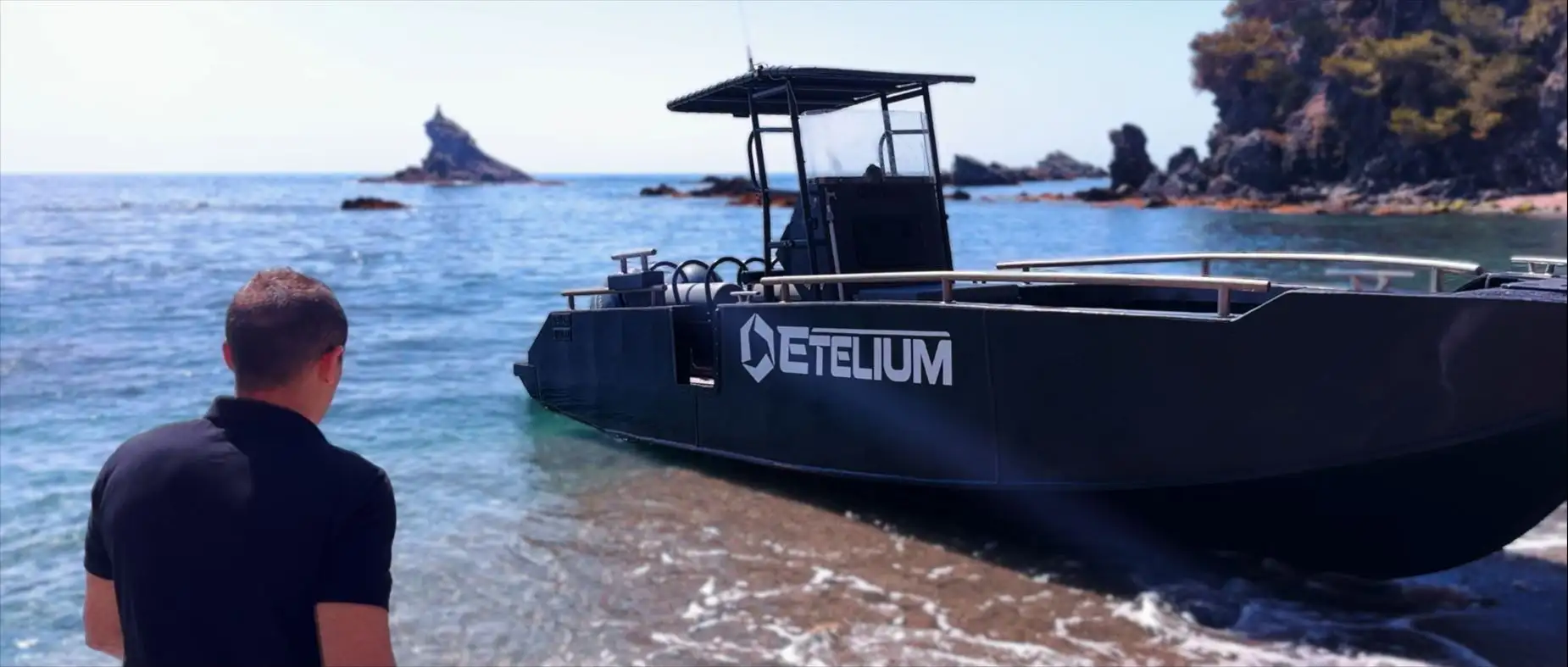 bateaux en Poly&eacute;thyl&egrave;ne Haute Densit&eacute; acti